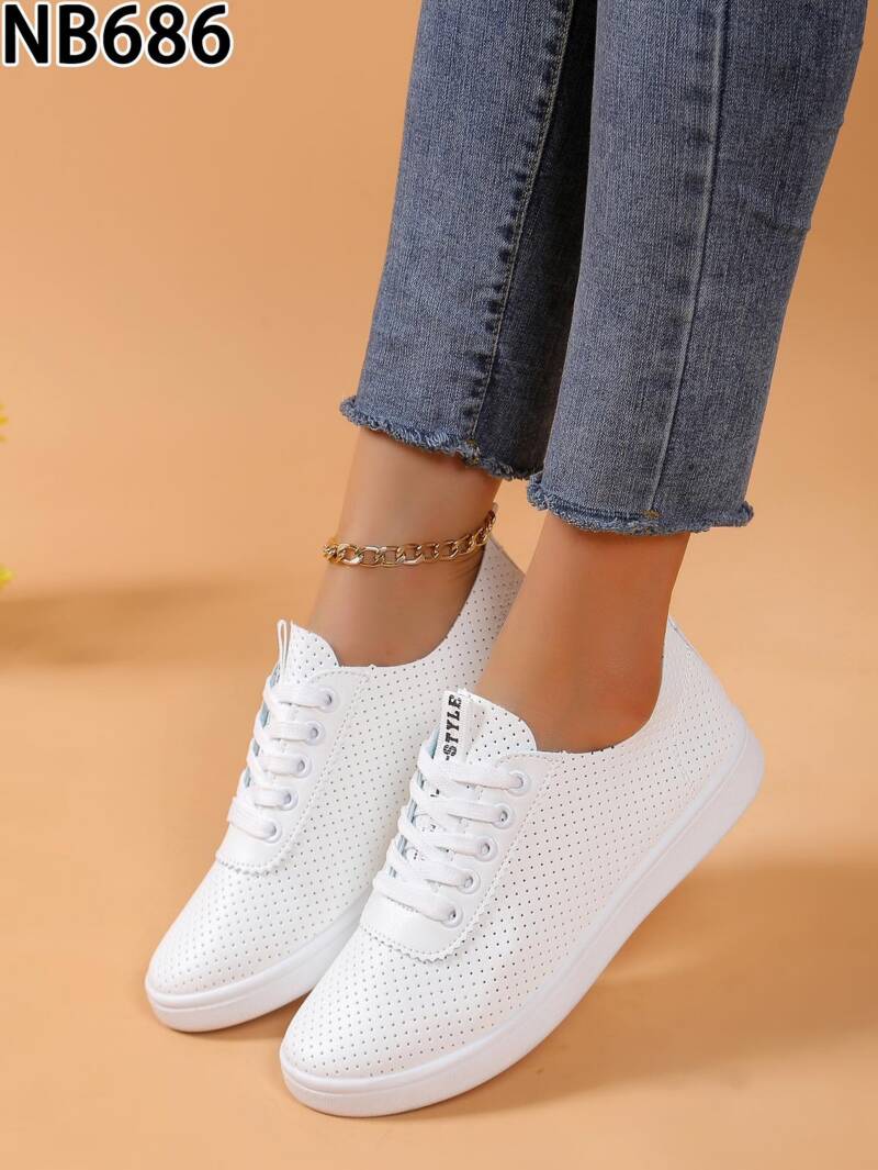 Balerinki/ Espadryle damskie Roz 36-41 / 12 par
